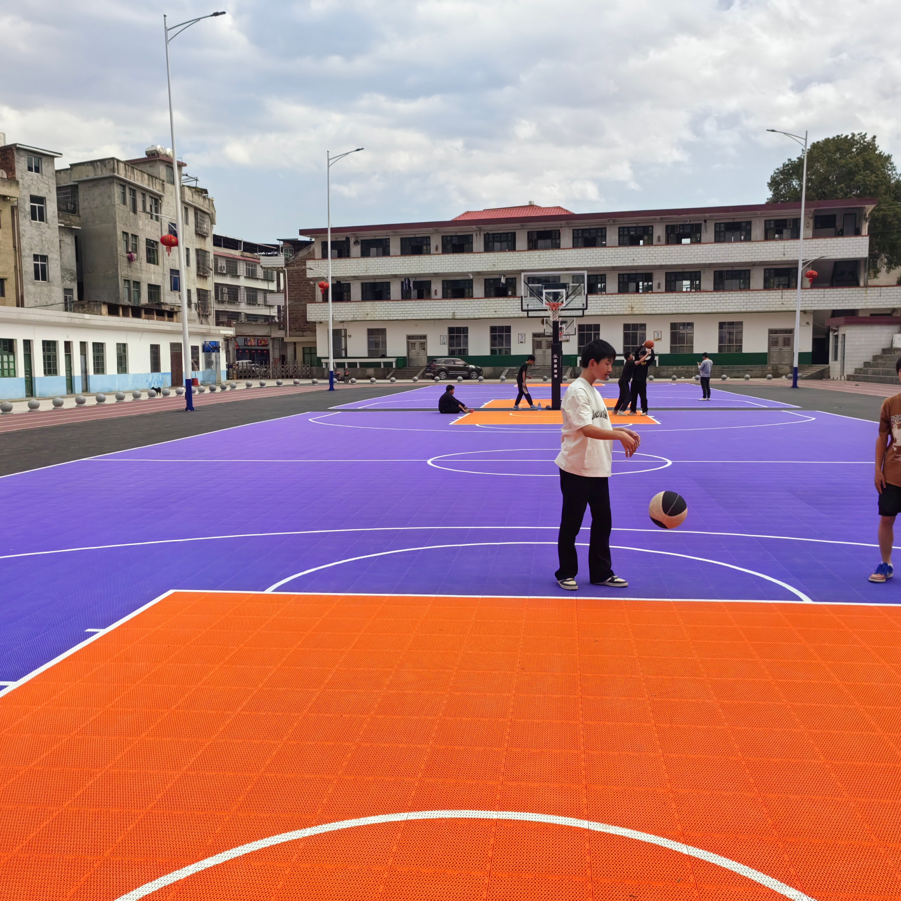 Modern Outdoor Sport Court Til - Outdoor Sport Floor Tiles บทวิจารณ์และราคา