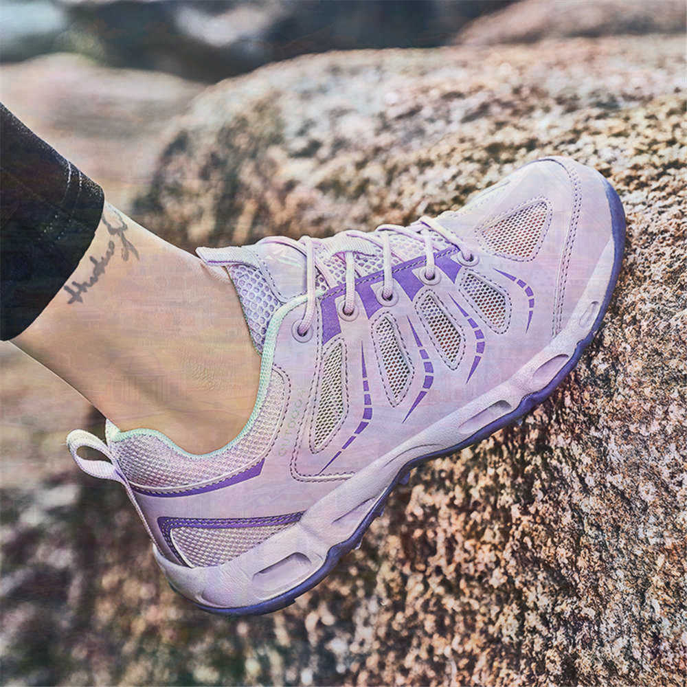 Sumer Round Tip Silver Sneaker - Outdoor Sport Brand Shoes บทวิจารณ์และราคา