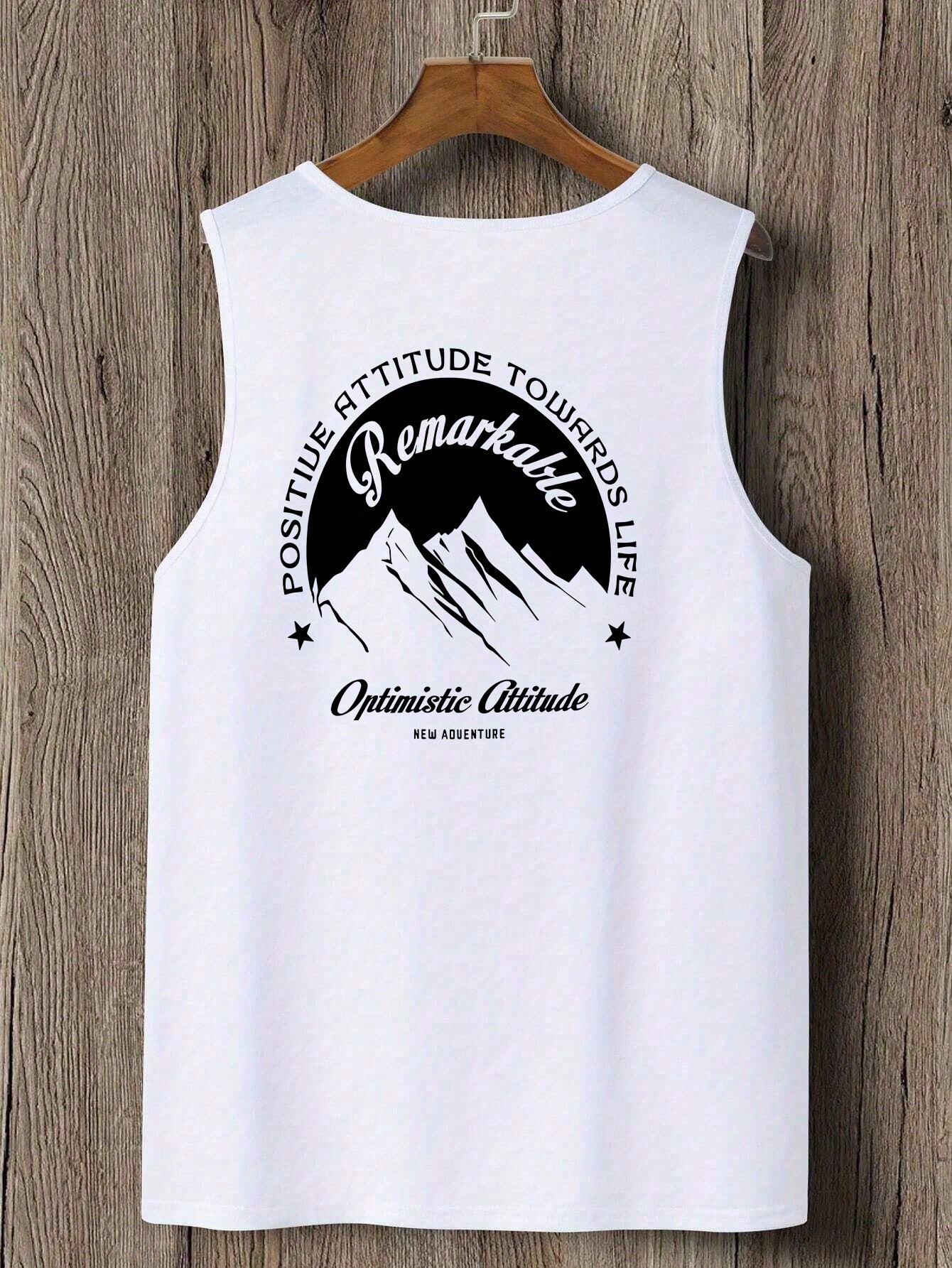 Fashionable trend muscular man - Outdoor Sports บทวิจารณ์และราคา
